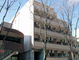橘・学生会館―カマラードたまプラの外観